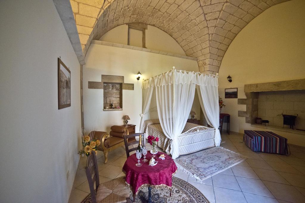 Вилла Masseria Cinti Bagnolo del Salento Экстерьер фото