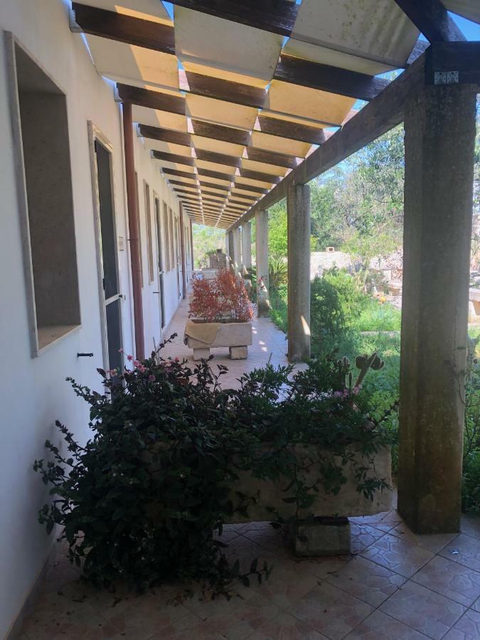 Вилла Masseria Cinti Bagnolo del Salento Экстерьер фото