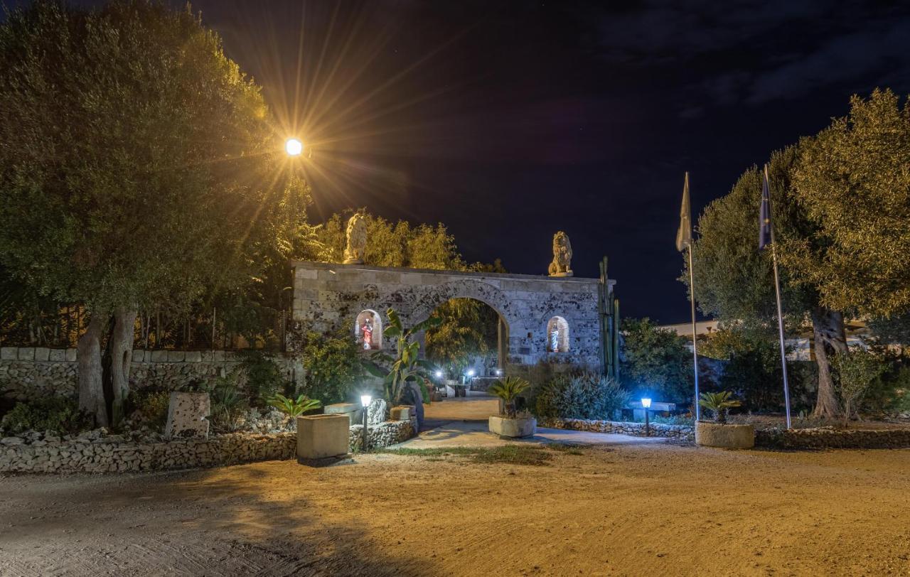 Вилла Masseria Cinti Bagnolo del Salento Экстерьер фото